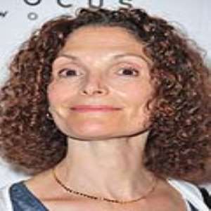 Mary Elizabeth Mastrantonio